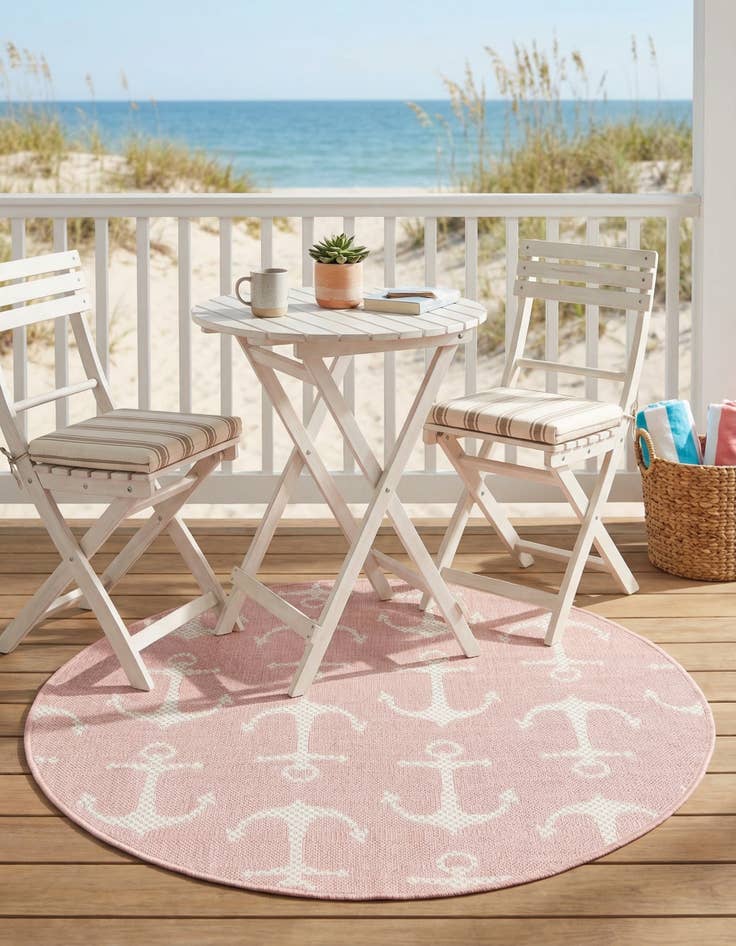 Detail image of 3' x 3'  Washable Coastal Indoor / Outdoor Round Rug