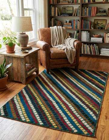2' 10 x 4' 4 Hand Knotted Balouch Wool Rug