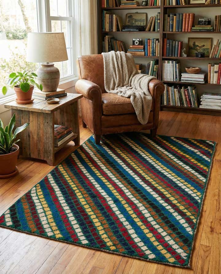2' 10 x 4' 4 Hand Knotted Balouch Wool Rug