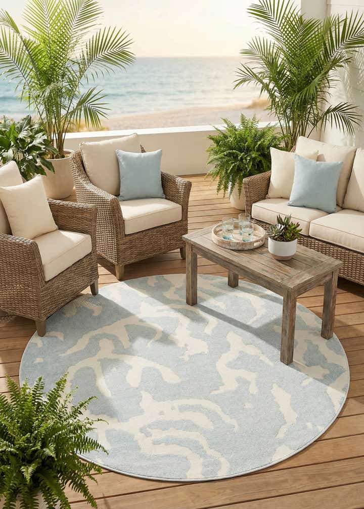 7' 10 x 7' 10 Easy-Clean Sabrina Soto Indoor / Outdoor Round Rug