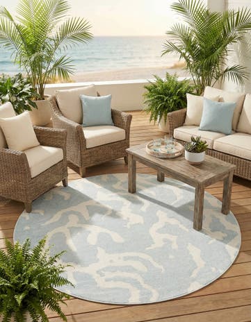 7' 10 x 7' 10 Easy-Clean Sabrina Soto Indoor / Outdoor Round Rug