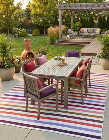 10' x 13' Easy-Clean Ribbon Indoor / Outdoor Rug