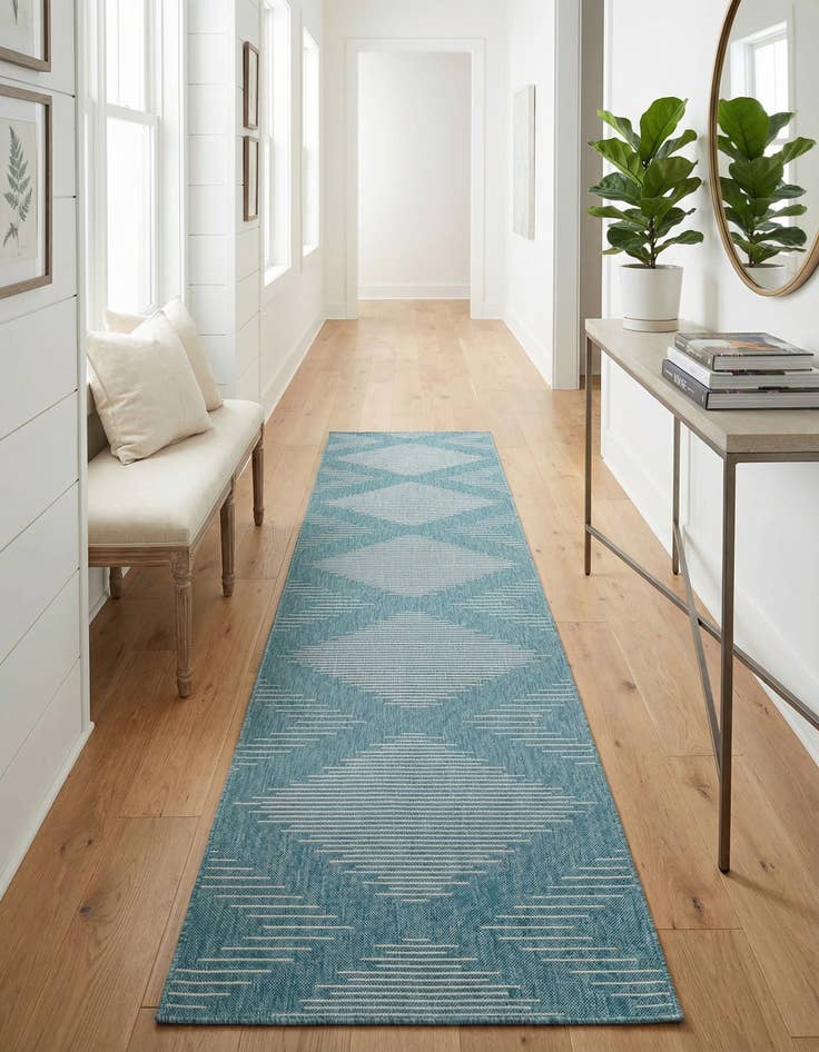 Detail image of  3' 3 x 14'  Washable Modern Indoor / Outdoor Runner Rug