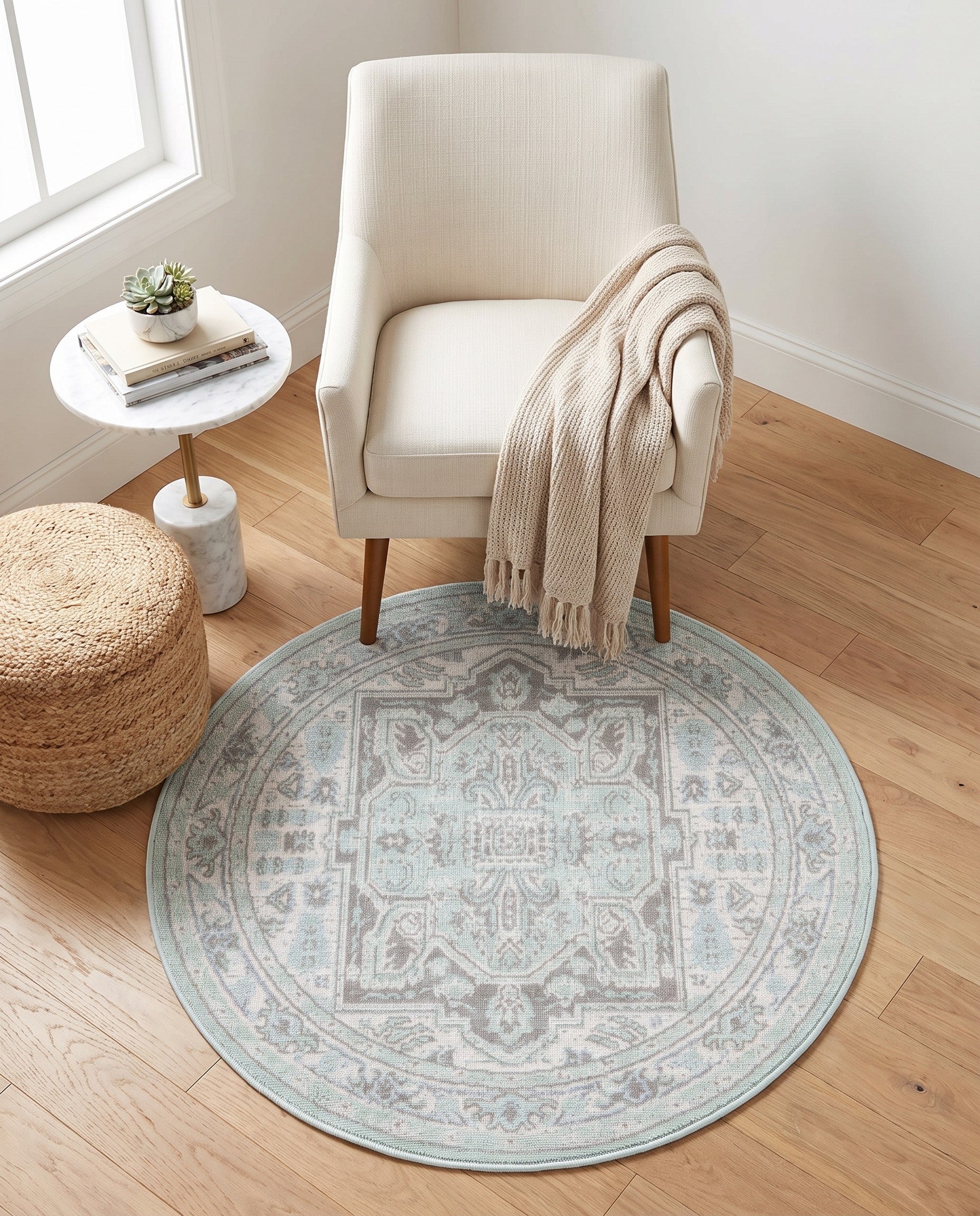 3' 3 x 3' 3 Whitney Round Rug