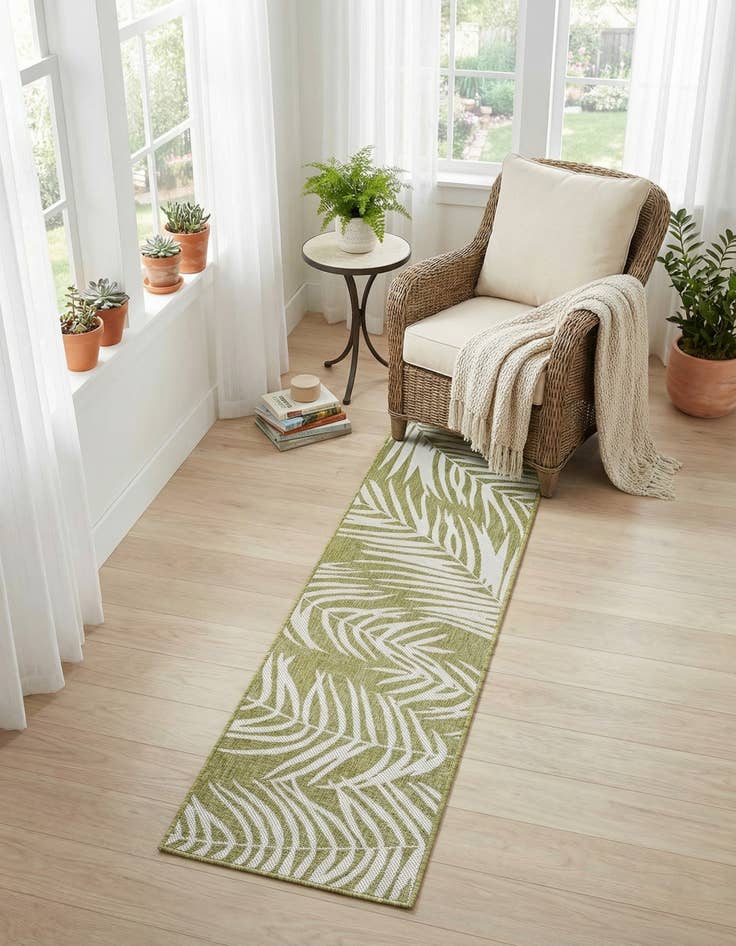 Detail image of 2' x 8'  Washable Botanical Indoor / Outdoor Runner Rug