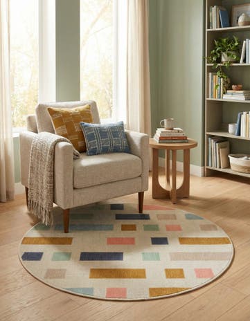3' 3 x 3' 3 Lotus Round Rug