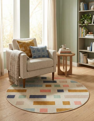3' 3 x 3' 3 Lotus Round Rug