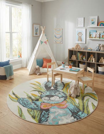 7' 10 x 7' 10 Rabbit Whimsy Kids Round Rug