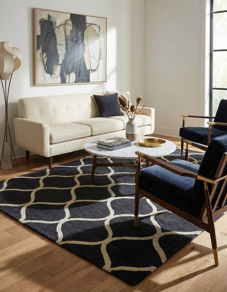 Detail image of 5' x 7' Luna Wool Rug