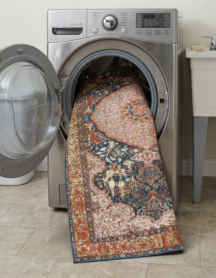 Detail image of  5' 3 x 8'  Washable Traditional Indoor / Outdoor Rug