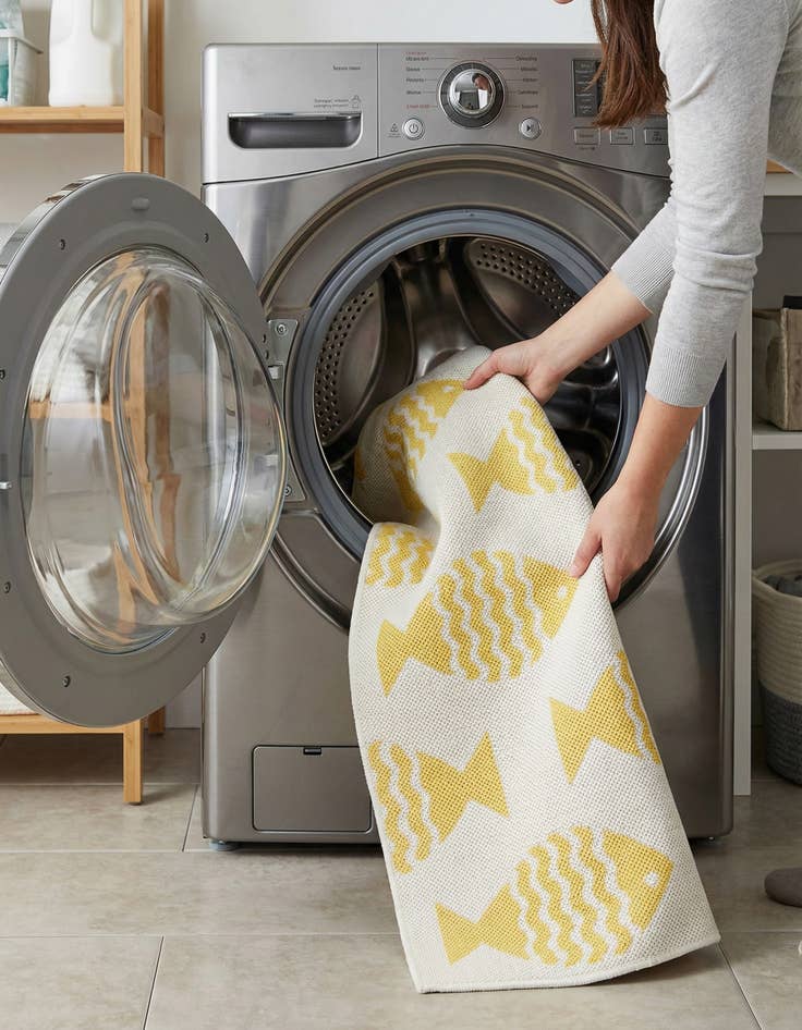 Detail image of 2' x 6' 1  Washable Coastal Indoor / Outdoor Runner Rug