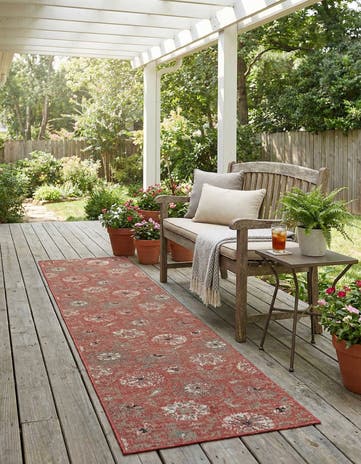 2' 7 x 12' Easy-Clean Botanical Indoor / Outdoor Runner Rug