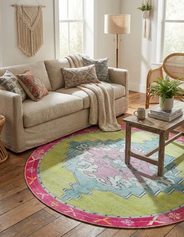 7' 7 x 7' 7 Washable Timeless Round Rug