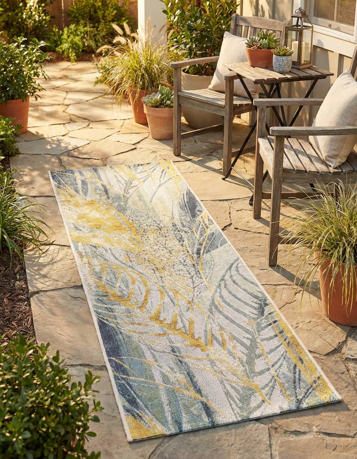 Detail image of 2' x 5'  Washable Botanical Indoor / Outdoor Runner Rug