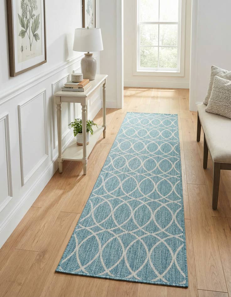 Detail image of 2' x 7' 10 Easy-Clean Trellis Indoor / Outdoor Runner Rug