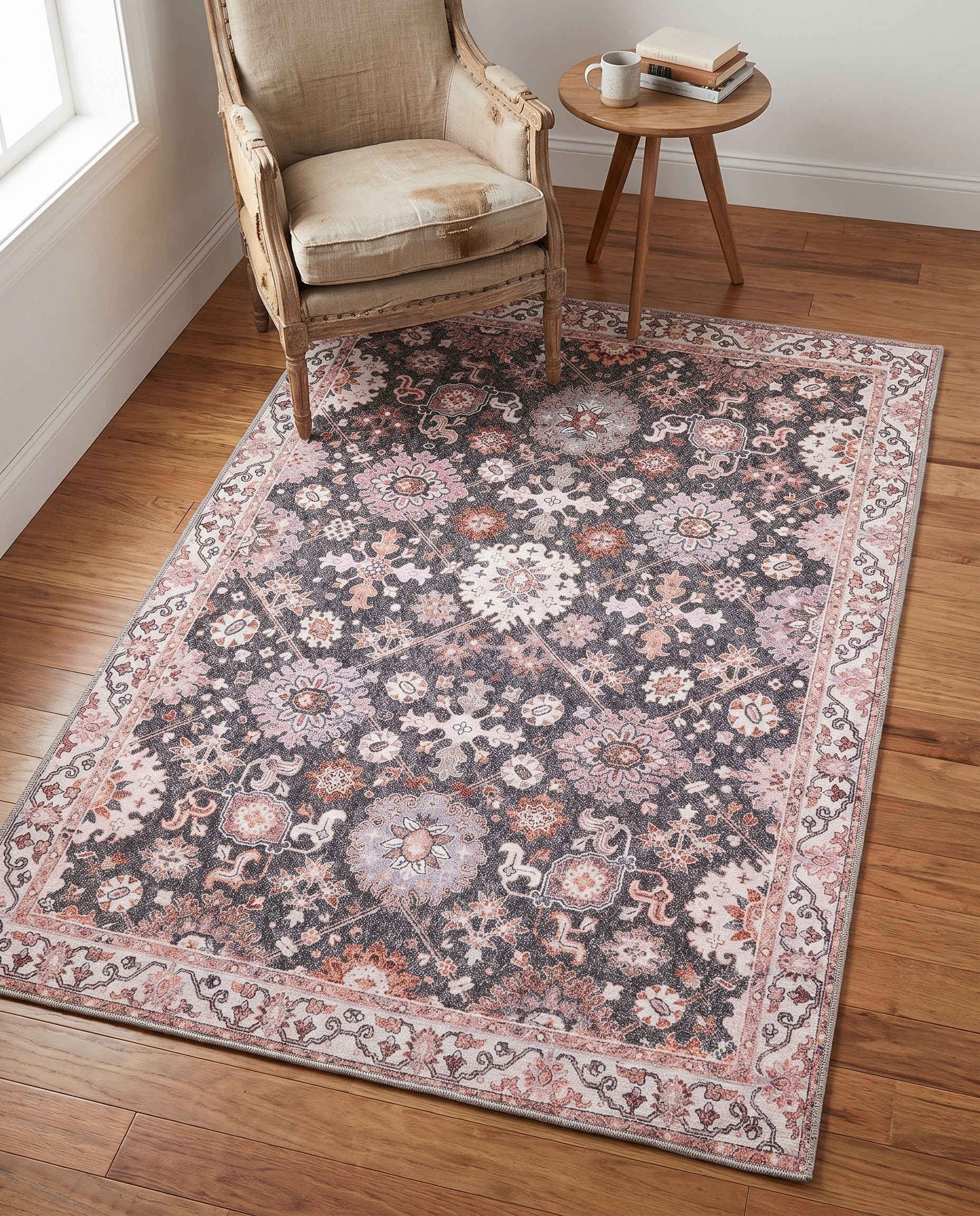 4' 1 x 6' 1 Washable Timeless Rug