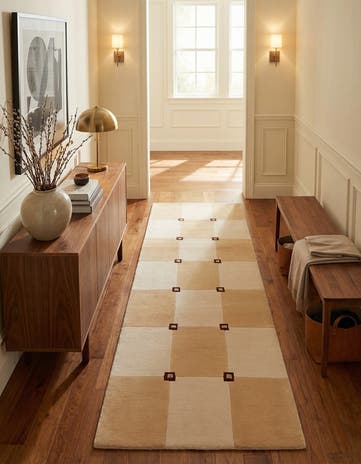 2' 8 x 6' 6 Hand Knotted Darya Wool Runner Rug