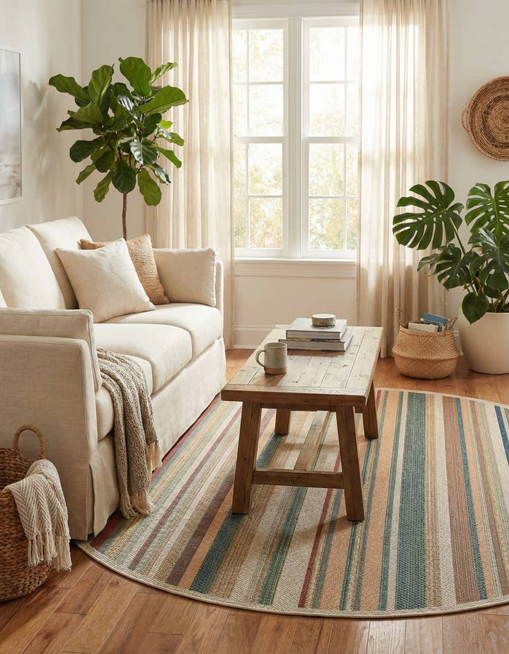 Detail image of 6' x 6'  Washable Baja Indoor / Outdoor Round Rug