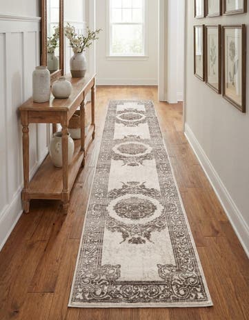 2' 6 x 14' Hermitage Runner Rug