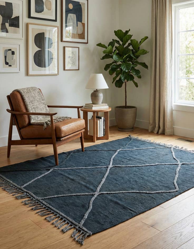 Detail image of 3' 5 x 5'  Hand Woven Kilim Modern Wool Rug