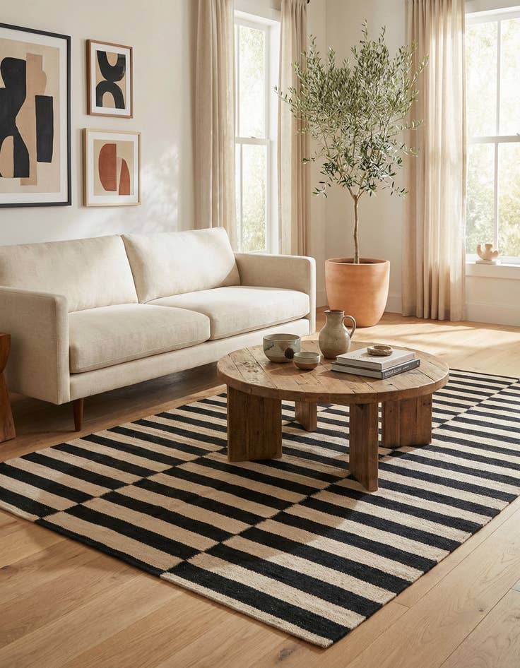 Detail image of 3' 6 x 6' 4  Hand Woven Kilim Modern Wool Rug