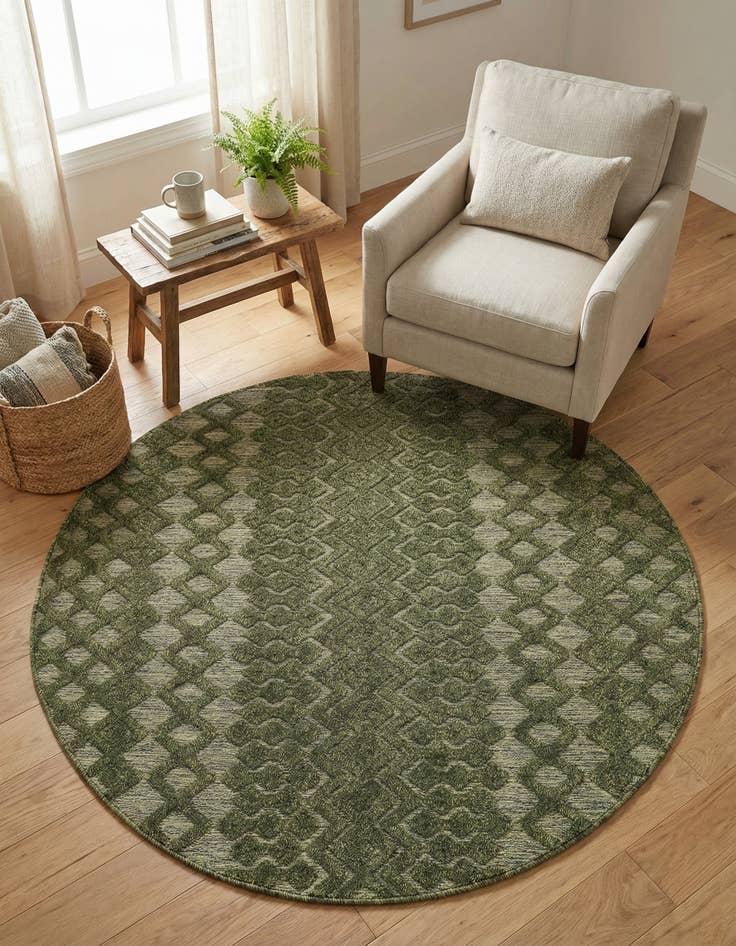 Detail image of 5' 3 x 5' 3  Washable Trellis Textured Indoor / Outdoor Round Rug