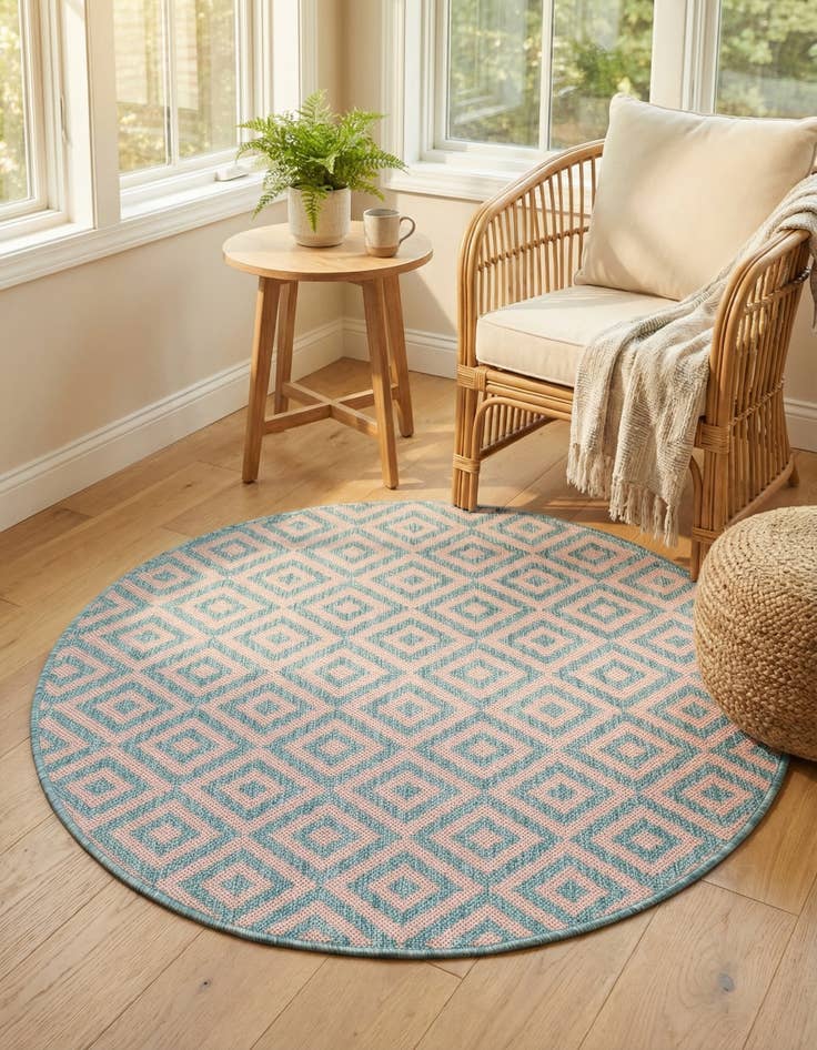 Detail image of 3' x 3'  Washable Jill Zarin Costa Rica Indoor / Outdoor Round Rug