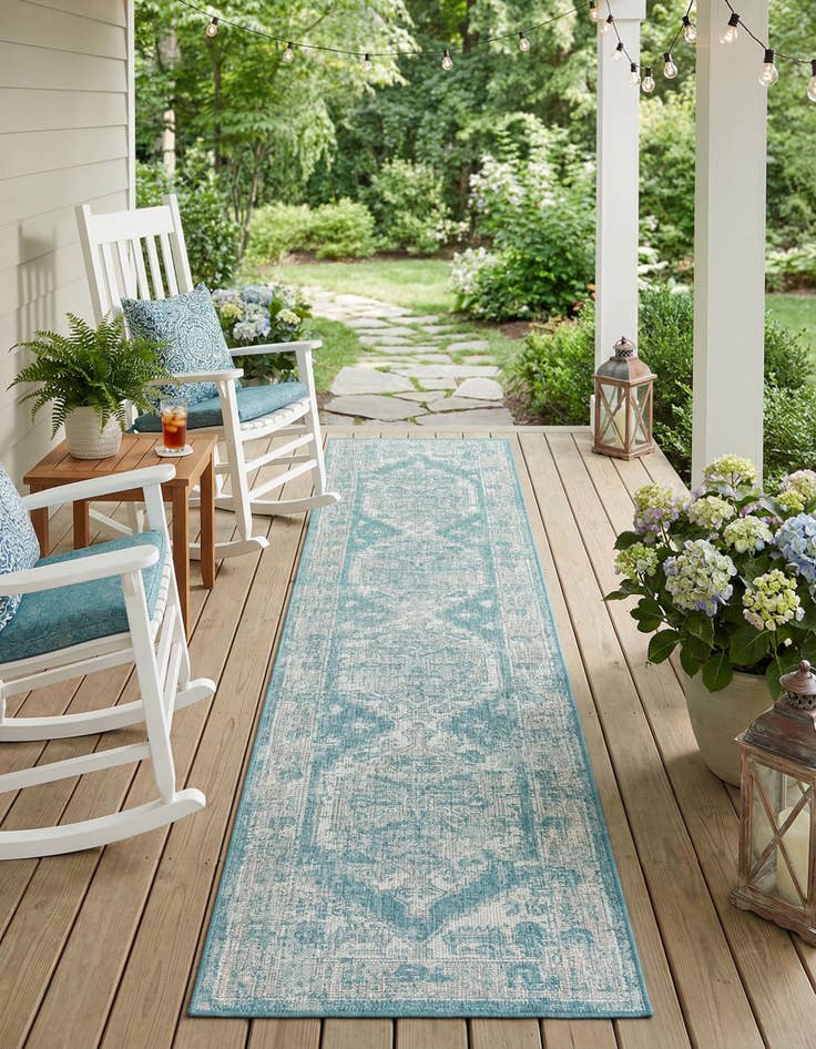 Detail image of 2' 7 x 12'  Washable Traditional Indoor / Outdoor Runner Rug