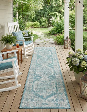 2' 7 x 12' Easy-Clean Traditional Indoor / Outdoor Runner Rug