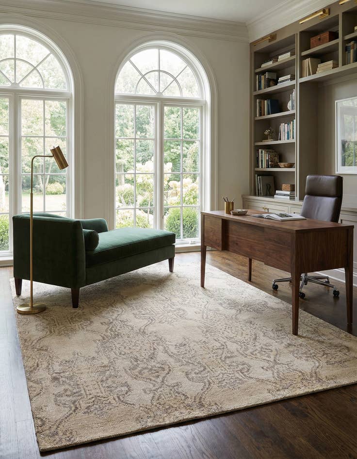 Detail image of 6' x 8' 10 Hand Knotted Luna Rug