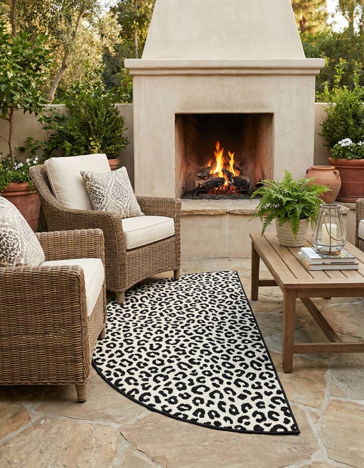Detail image of  3' x 6'  Washable Jill Zarin Cape Town Indoor / Outdoor Hearth Rug