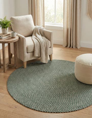 5' 1 x 5' 1 Handmade Tweed Braided Jute Round Rug