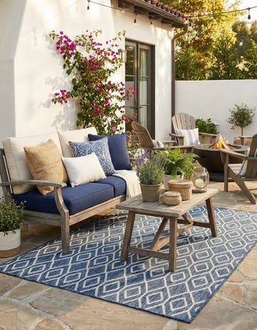 4' x 6' Easy-Clean Jill Zarin Turks and Caicos Indoor / Outdoor Rug