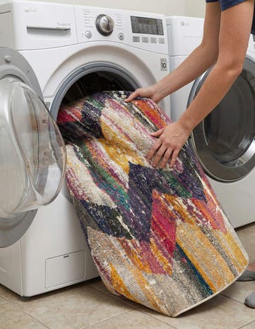 7' 10 x 10' Washable Vivid Oval Rug