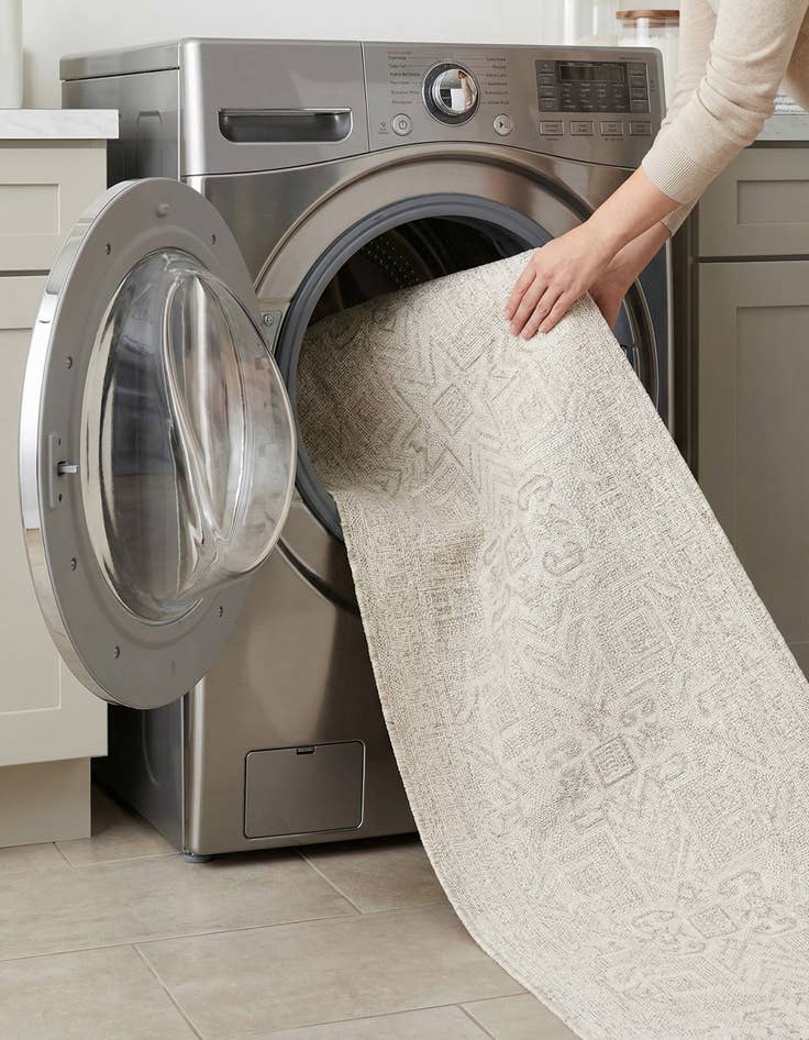 Detail image of 2' 7 x 12'  Washable Aztec Indoor / Outdoor Runner Rug