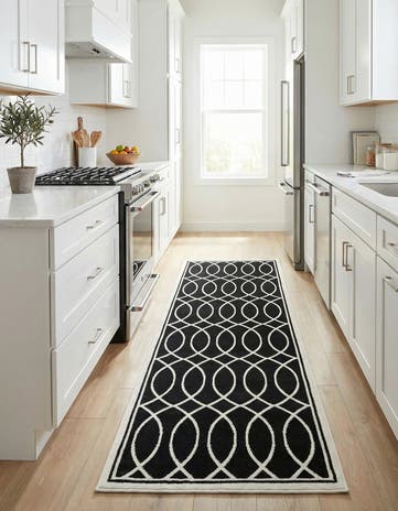 Black and White Milano Runner Rug