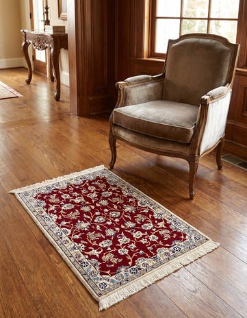 2' x 3' 1 Hand Knotted Nain Rug