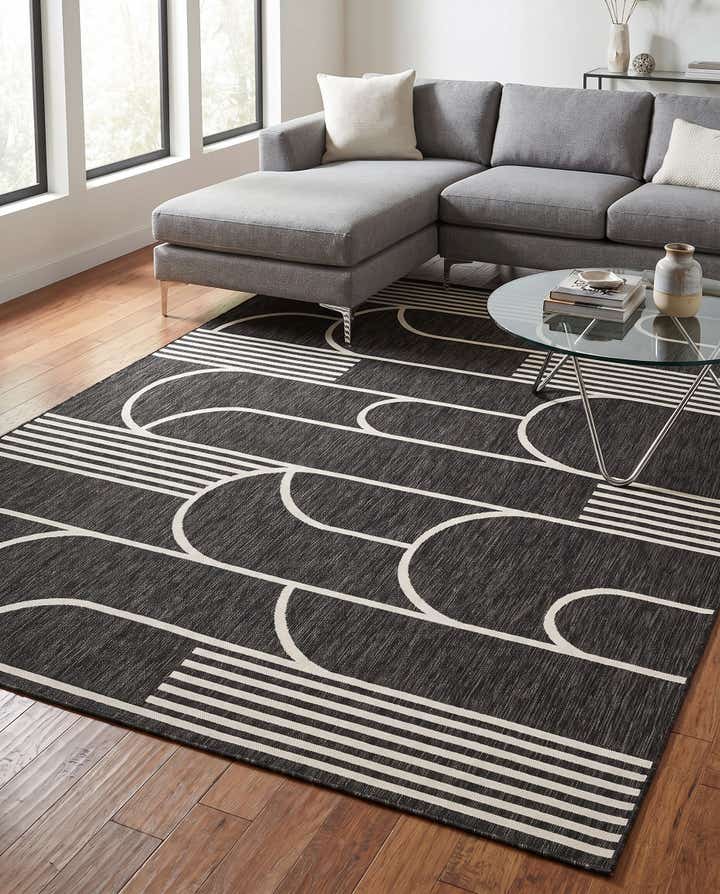 7' 10 x 10' Easy-Clean Modern Indoor / Outdoor Rug