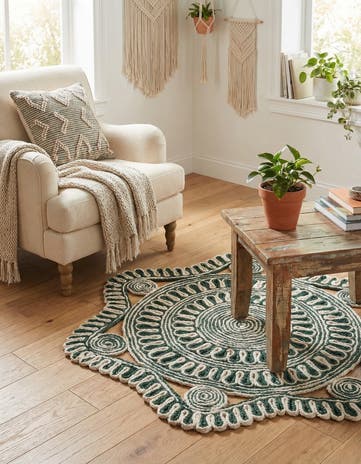 3' 1 x 3' 1 Handmade Braided Jute Round Rug