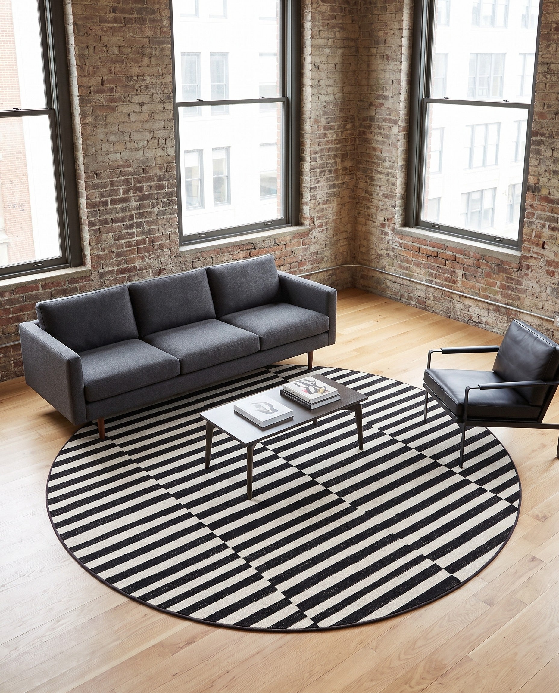 7' 10 x 7' 10 SoHo Round Rug