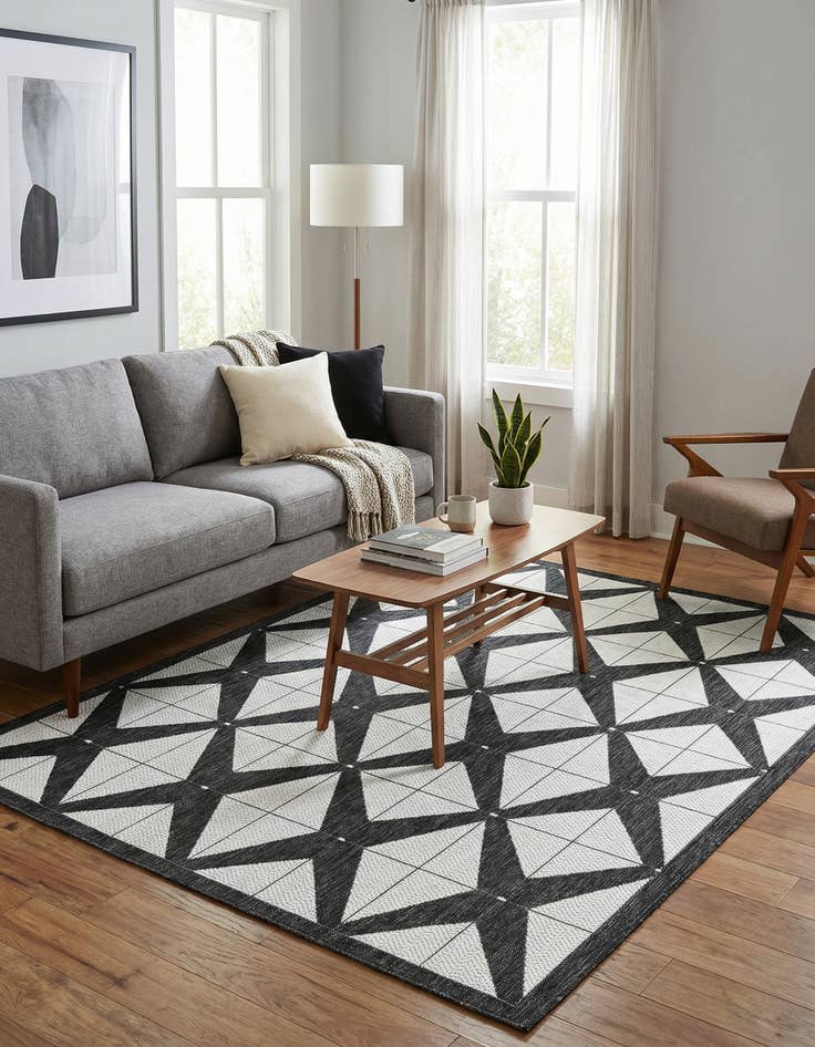 Detail image of 5' 3 x 8' Easy-Clean Modern Indoor / Outdoor Rug