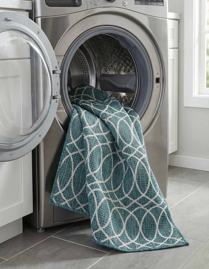 Detail image of 3' x 10'  Washable Trellis Indoor / Outdoor Runner Rug