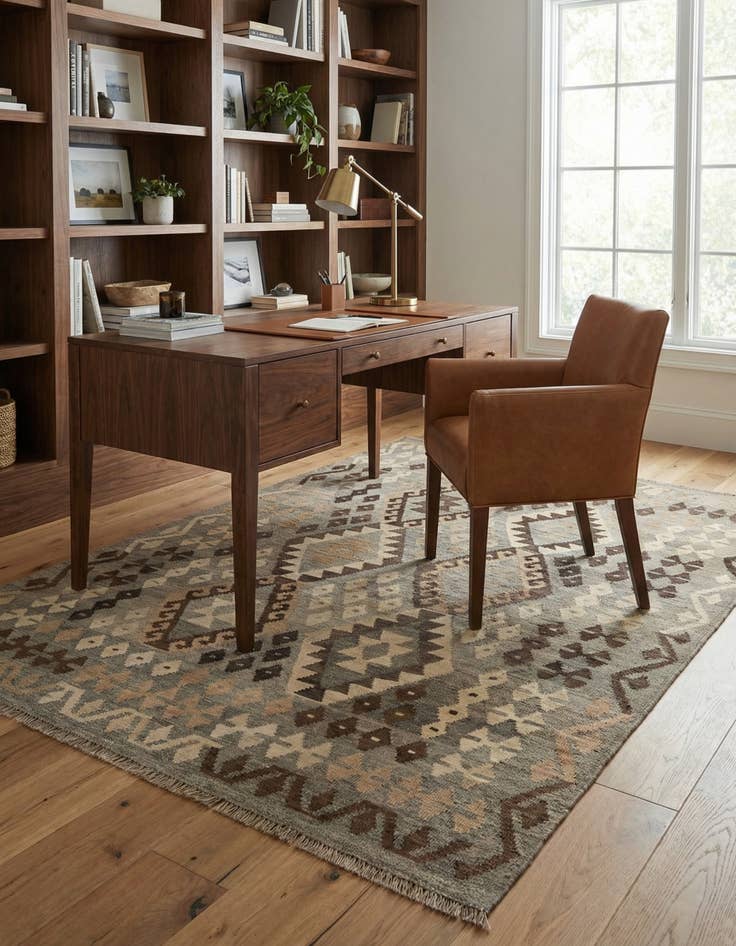 Detail image of 5' 2 x 6' 6 Hand Woven Kilim Maymana Wool Rug
