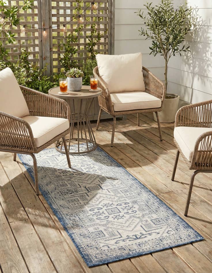 Detail image of  2' x 6'  Washable Aztec Indoor / Outdoor Runner Rug