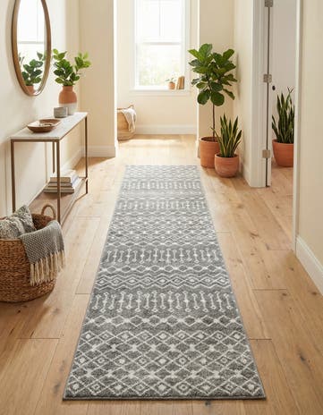 2' 7 x 12' Moroccan Trellis Runner Rug