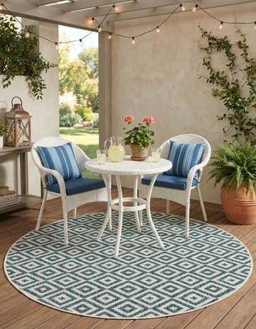 4' x 4' Easy-Clean Jill Zarin Costa Rica Indoor / Outdoor Round Rug