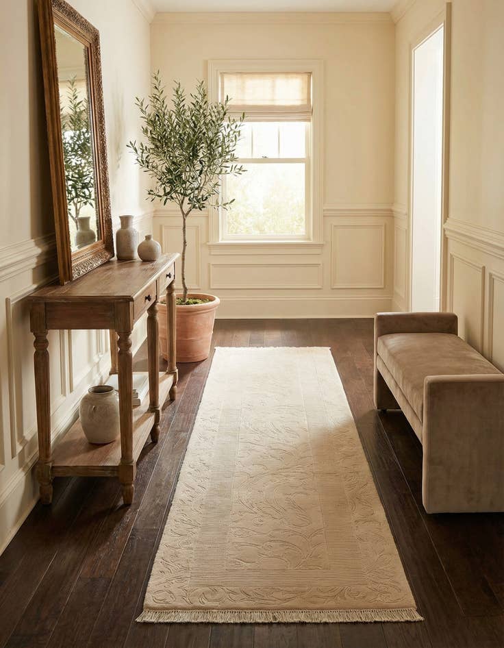 Detail image of 2' 8 x 10' 6  Hand Knotted Darya Wool Runner Rug