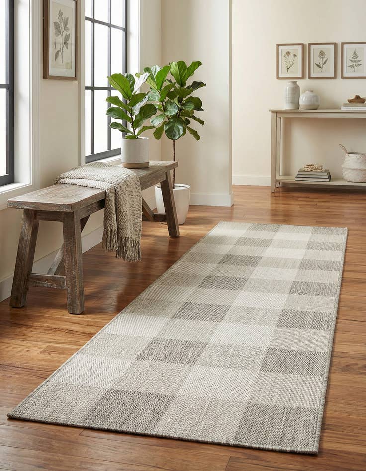 Detail image of  2' x 8'  Washable Checkered Indoor / Outdoor Runner Rug