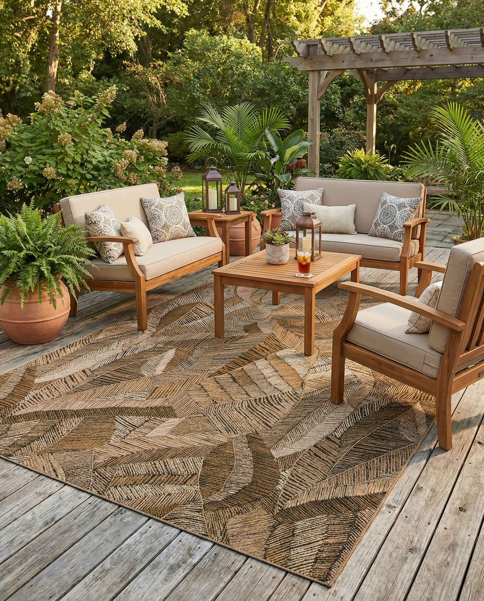 10' x 13' Easy-Clean Botanical Indoor / Outdoor Rug