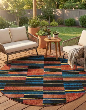 7' 10 x 7' 10 Easy-Clean Modern Indoor / Outdoor Round Rug
